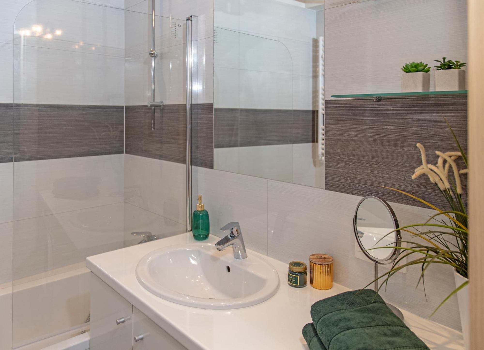 3D Wygoda Apartamenty クラクフ 部屋 写真